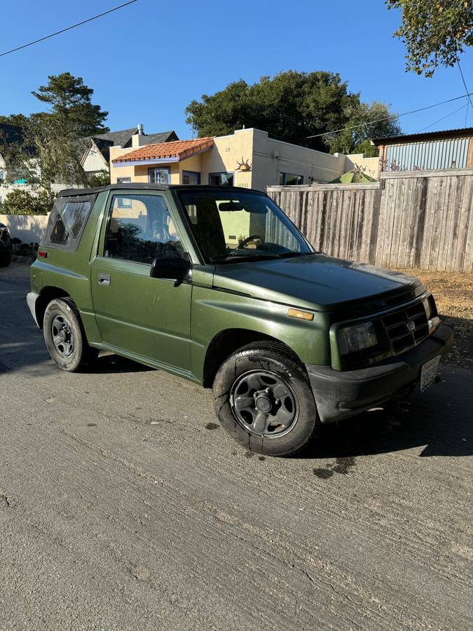 Chevy-geo-tracker-1996-green-2