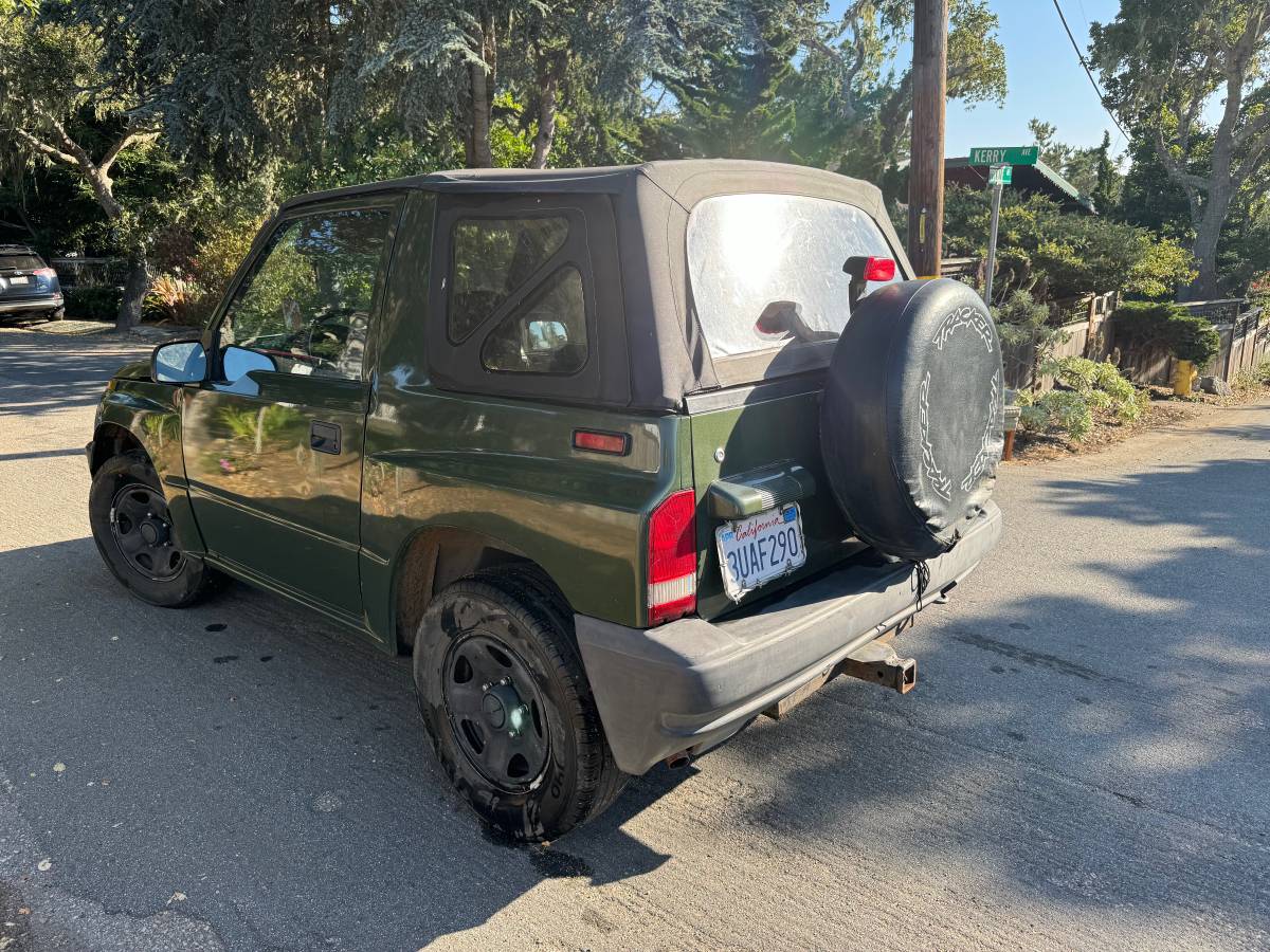 Chevy-geo-tracker-1996-green-4