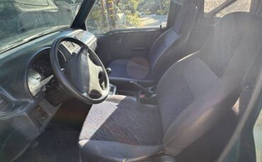 Chevy-geo-tracker-1996-green-8