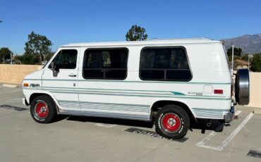 Chevy-gladiator-1995-white-2