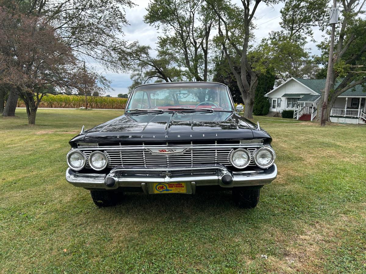 Chevy-impala-1961-1