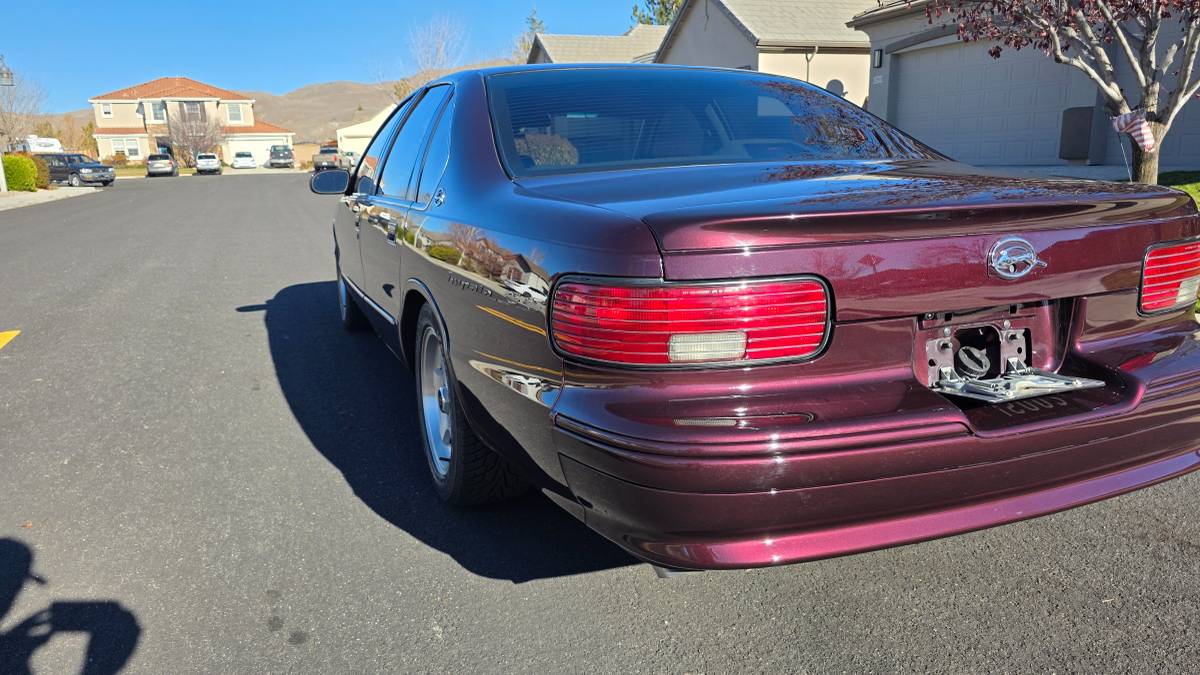 Chevy-impala-ss-1995-3