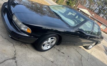 Chevy-impala-ss-1995-black-1