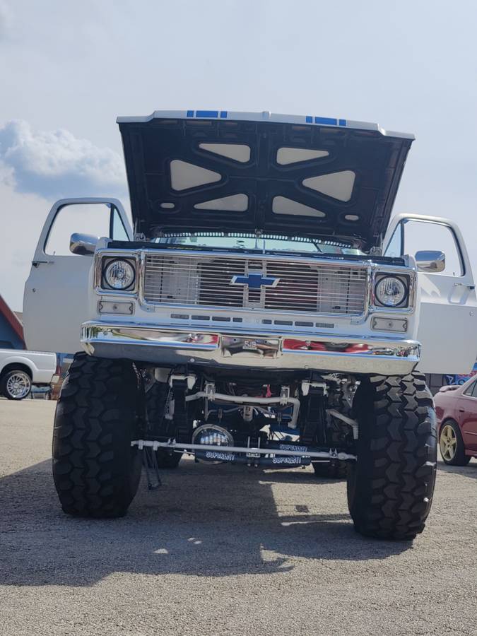 Chevy-k10-4x4-1978-white-1