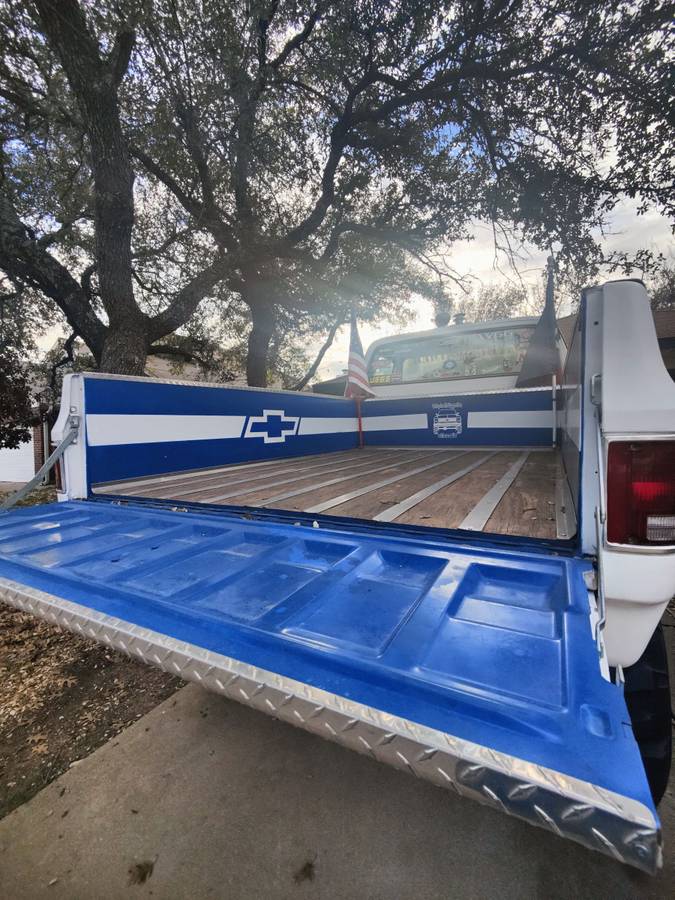 Chevy-k10-4x4-1978-white-5