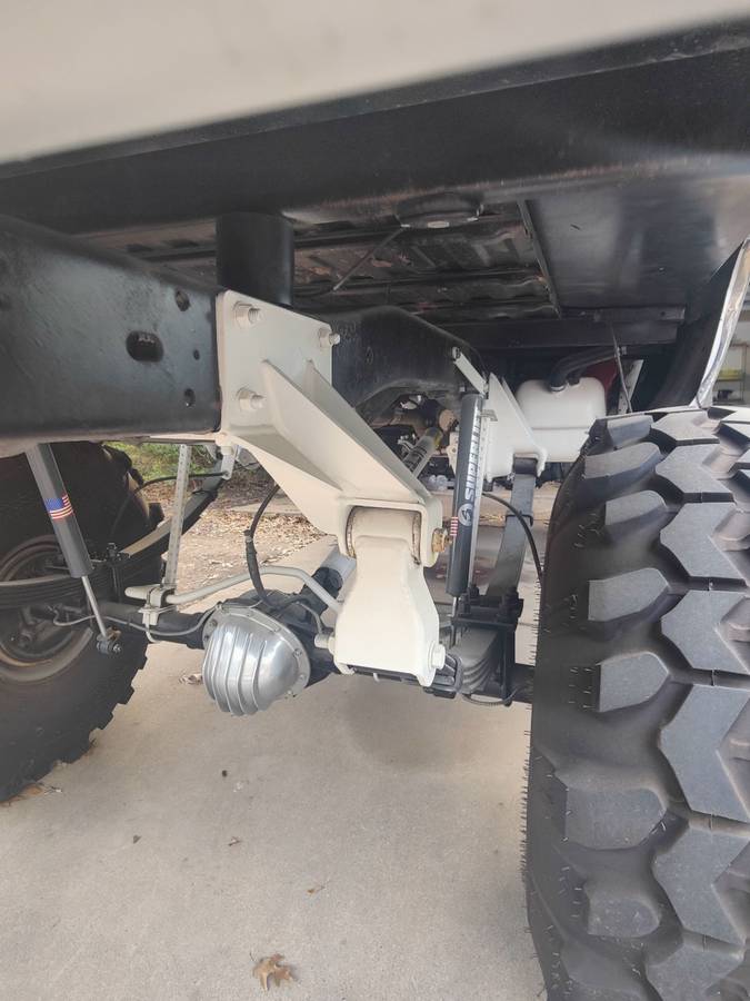 Chevy-k10-4x4-1978-white-8