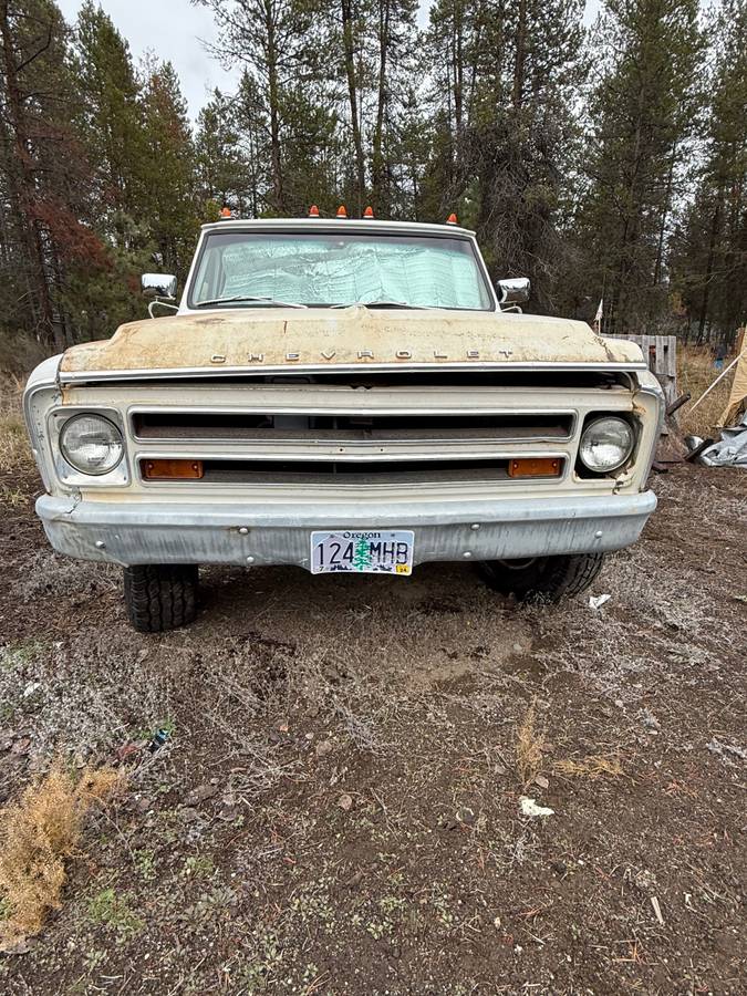 Chevy-k20-1968-white-9