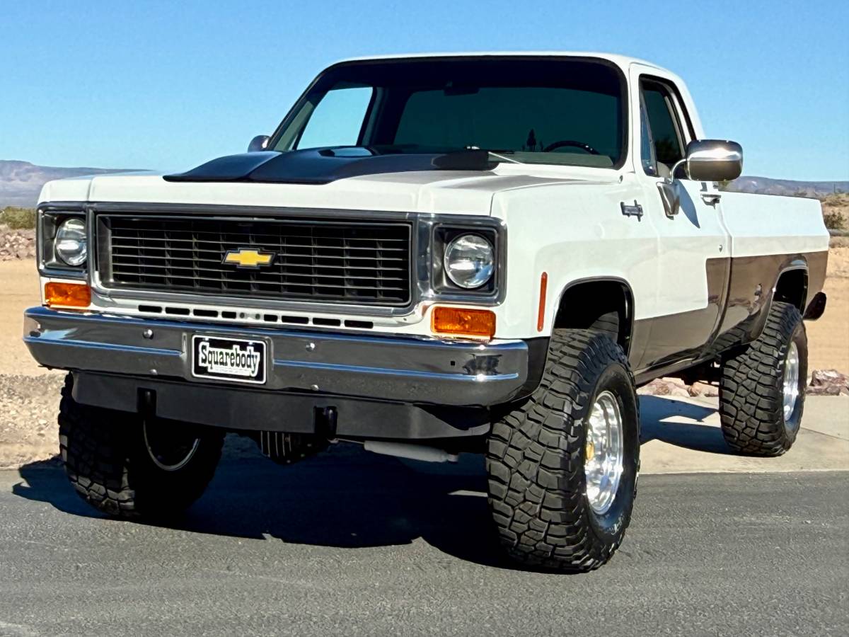 Chevy-k20-1973-white-19