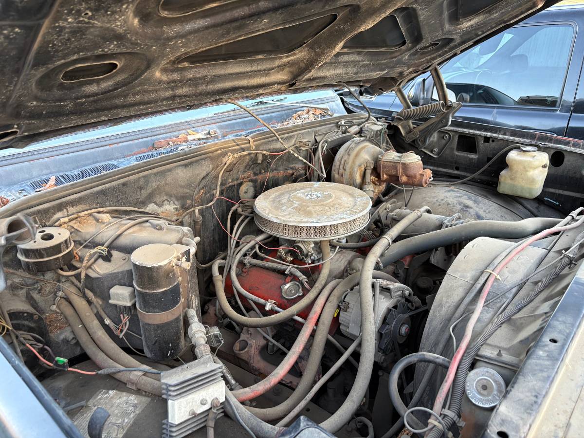 Chevy-k20-1976-black-4