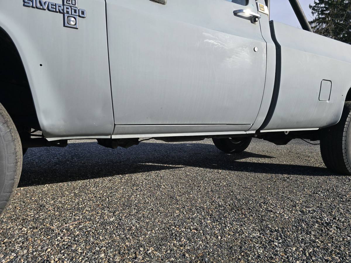 Chevy-k20-1984-custom-15