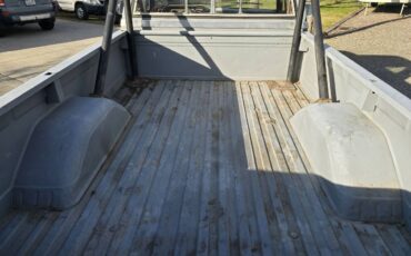 Chevy-k20-1984-custom-2