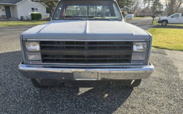 Chevy-k20-1984-custom-8