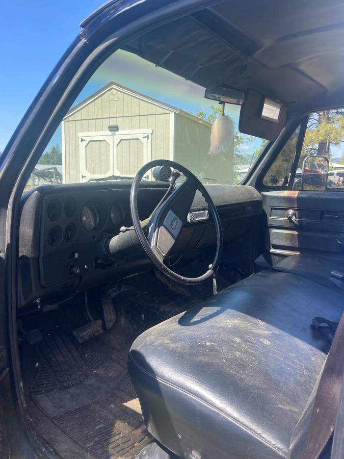 Chevy-k20-4x4-2500-camper-special-1976-14