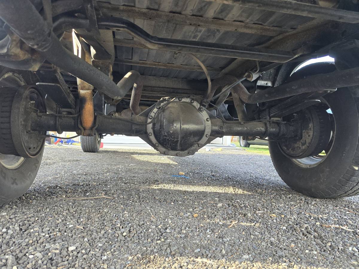 Chevy-k20-4x4-silverado-1984-grey-14