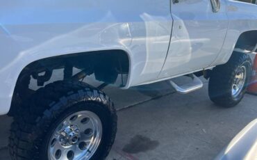 Chevy-k5-blazer-1977