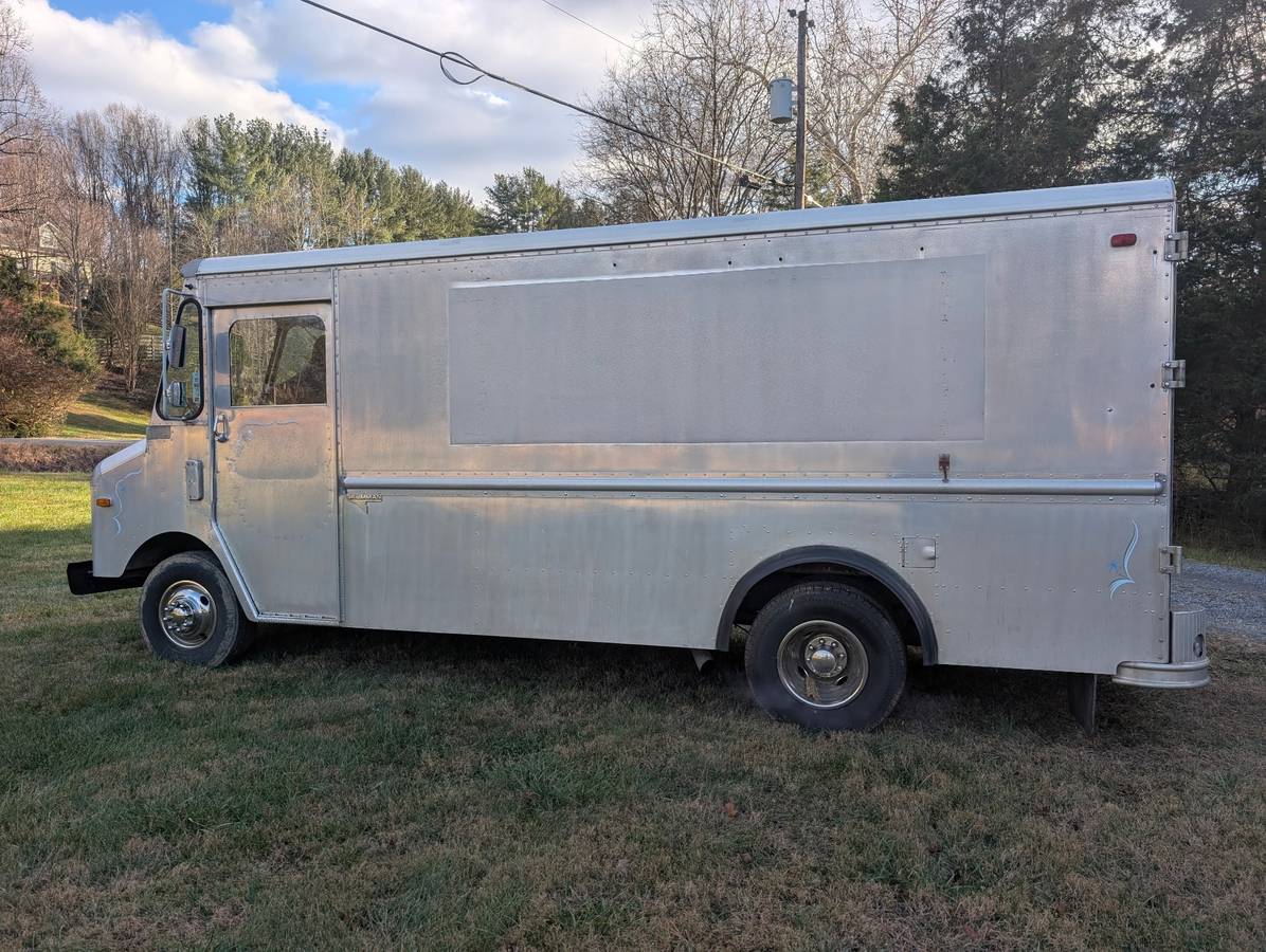 Chevy-kurbmaster-1985-silver-1