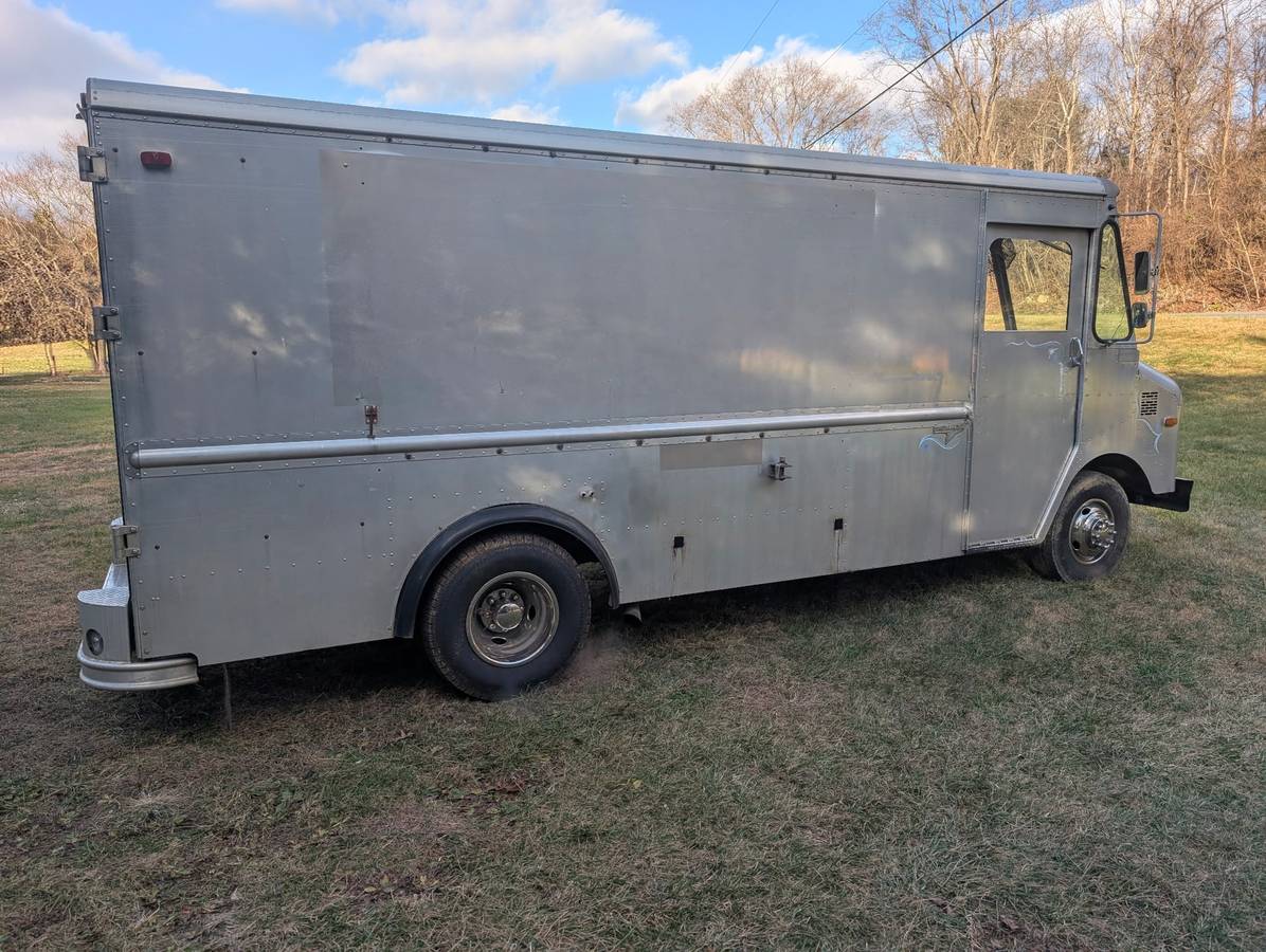 Chevy-kurbmaster-1985-silver-2