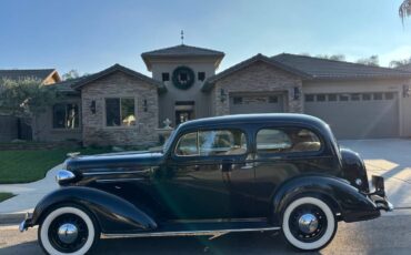 Chevy-master-deluxe-1936-black-6