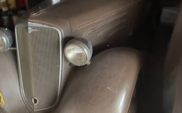 Chevy-master-deluxe-coupe-1934-7