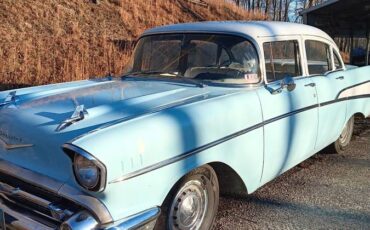 Chevy-model-210-1957-blue-1