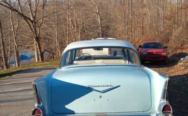 Chevy-model-210-1957-blue-5