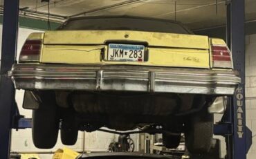 Chevy-monte-carlo-1977-yellow-4