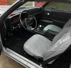 Chevy-monte-carlo-ss-1985-grey-9