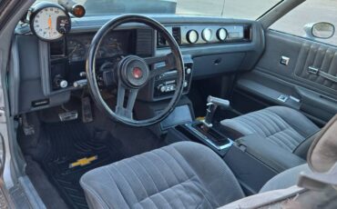 Chevy-monte-carlo-ss-1985-silver-15