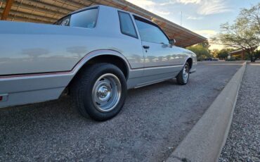 Chevy-monte-carlo-ss-1985-silver-33