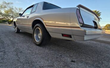 Chevy-monte-carlo-ss-1985-silver-34