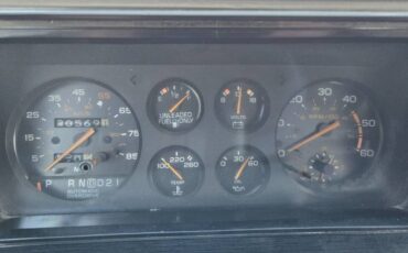 Chevy-monte-carlo-ss-1985-silver-39