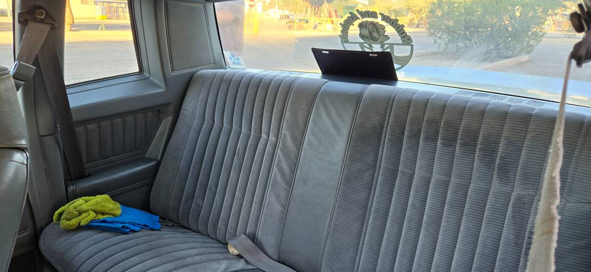 Chevy-monte-carlo-ss-1985-silver-42