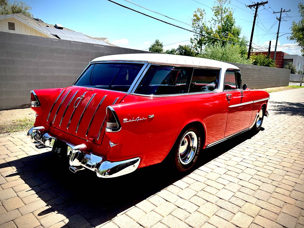 Chevy-nomad-wagon-1955-3
