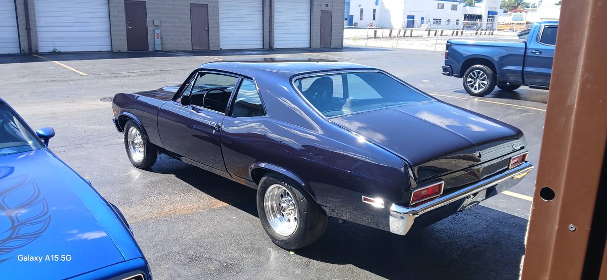 Chevy-nova-1972-blue-3