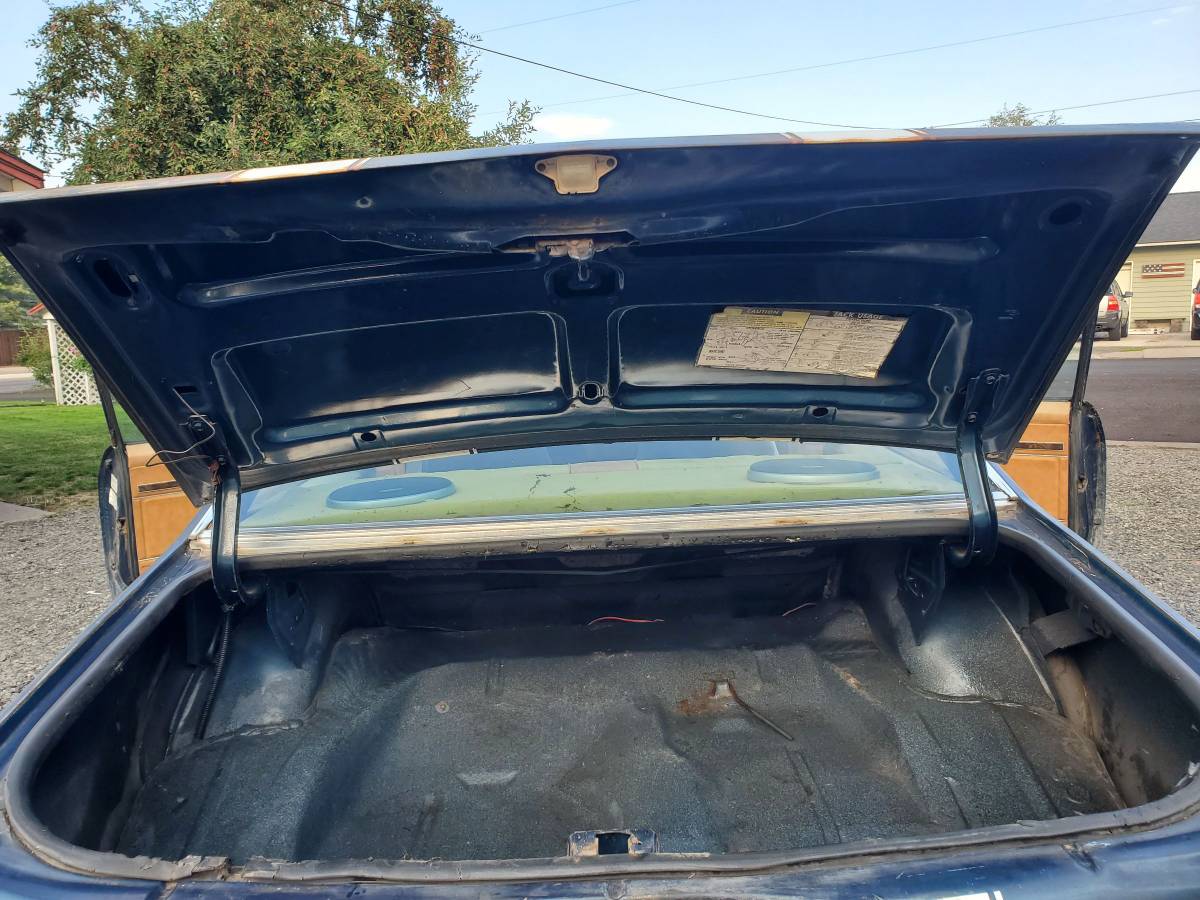 Chevy-nova-1979-blue-7