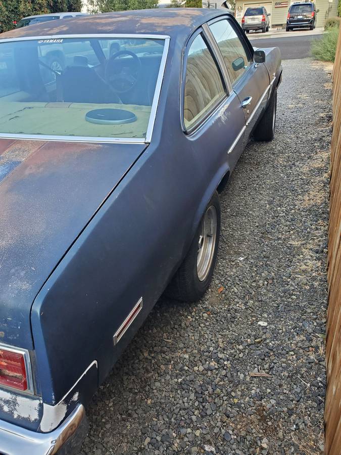 Chevy-nova-1979-blue-9