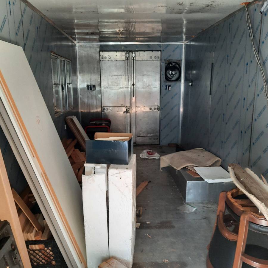 Chevy-p-30-diesel-1995-white-2