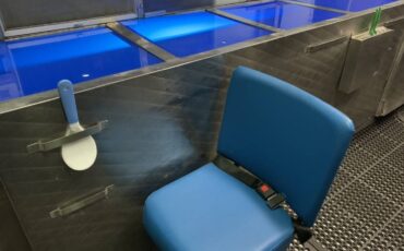 Chevy-p30-1989-white-6