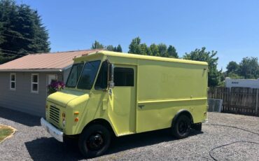 Chevy-p30-step-van-1989-1