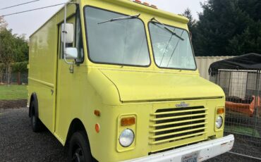 Chevy-p30-step-van-1989-6