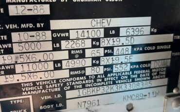 Chevy-p30-step-van-1989-9