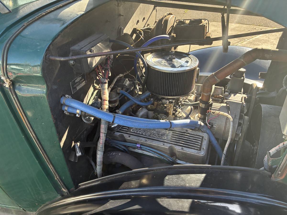 Chevy-pickup-1937-green-25