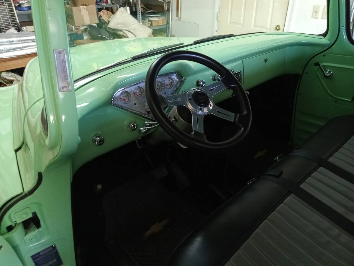 Chevy-pu-1956-green-2