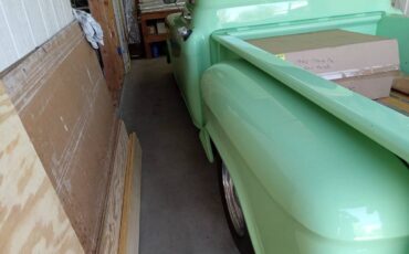 Chevy-pu-1956-green-8