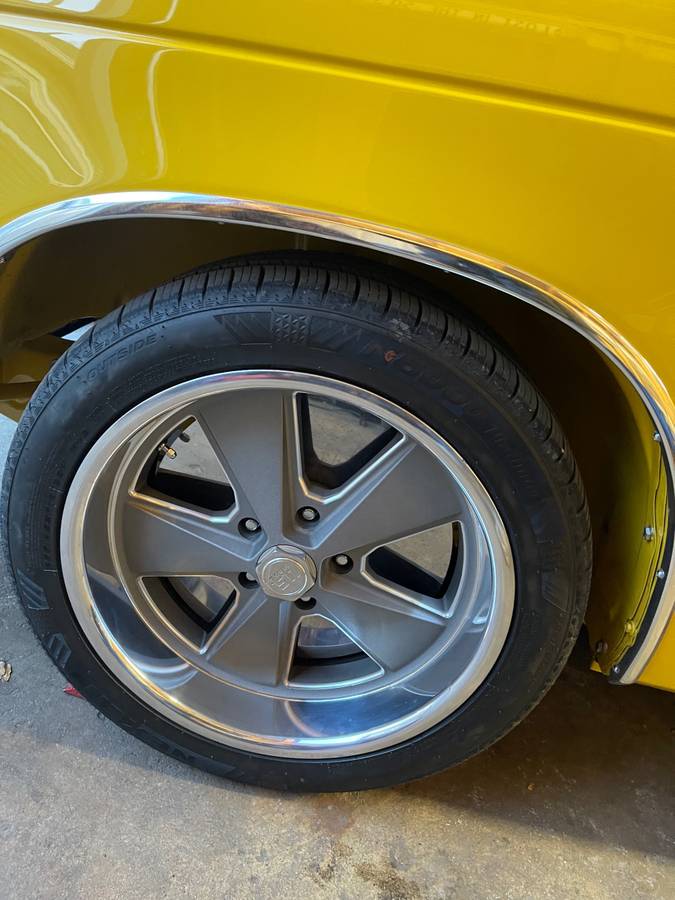 Chevy-s-10-blazer-1991-yellow-12