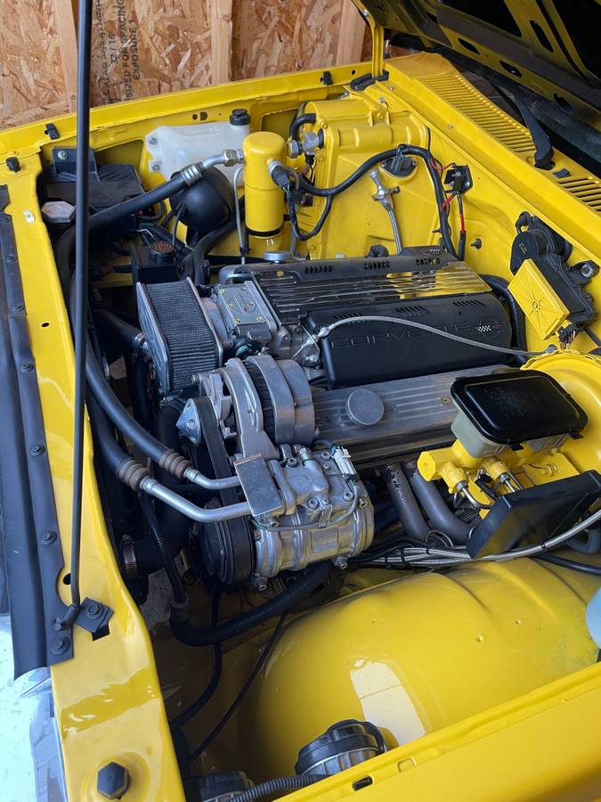 Chevy-s-10-blazer-1991-yellow-2