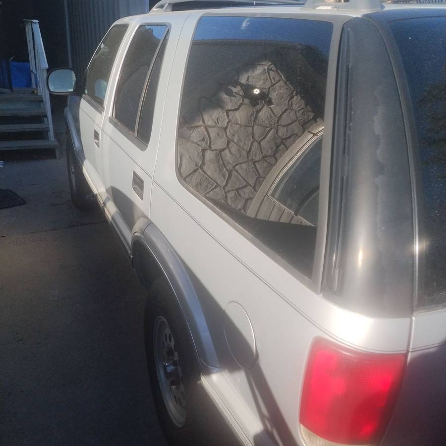 Chevy-s10-blazer-1996-grey-5