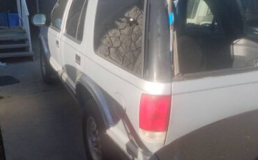 Chevy-s10-blazer-1996-grey-7