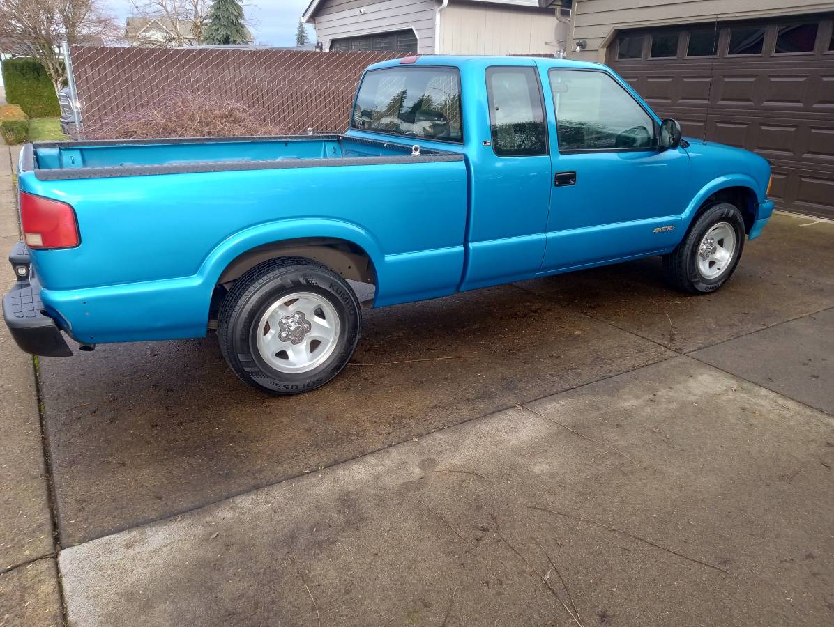 Chevy-s10-pickup-1995-blue