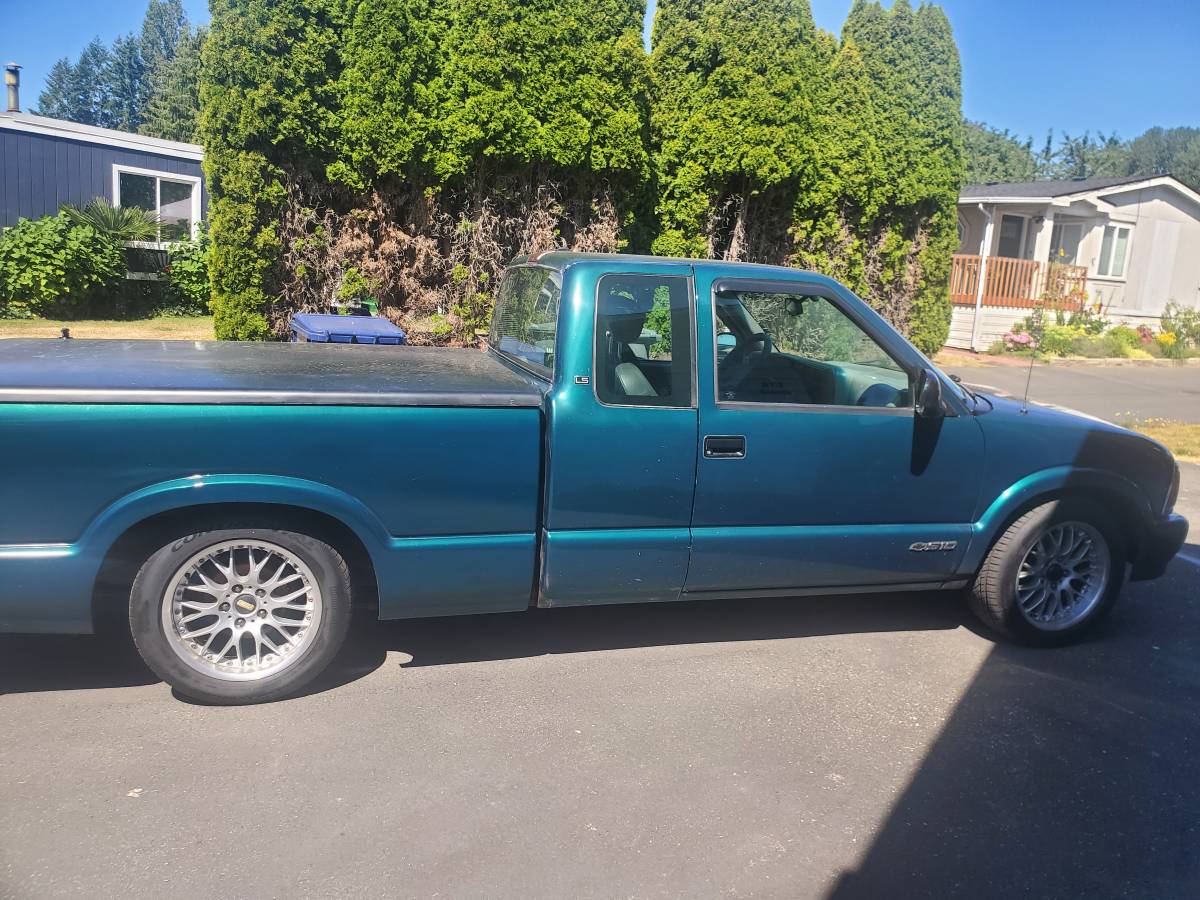 Chevy-s10-pu-1996-green-8